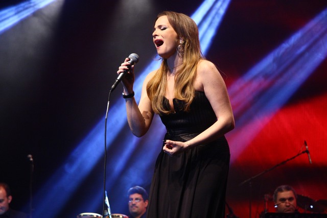 Tania Kassis in Concert